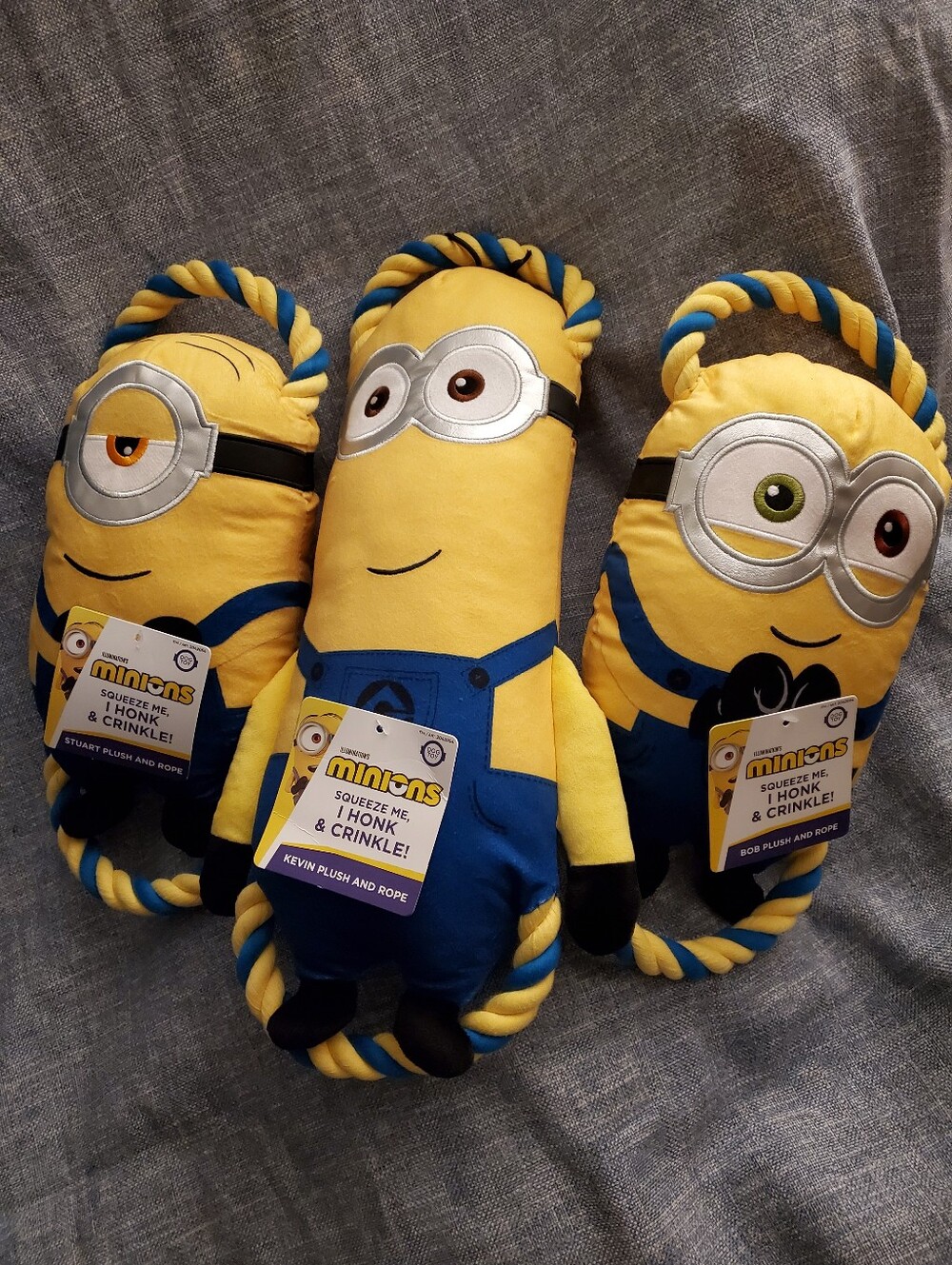 Minions Plush & Rope Dog Toy, Crinkle Squeaky, Plush Toy, Stuart Bob And Kevin